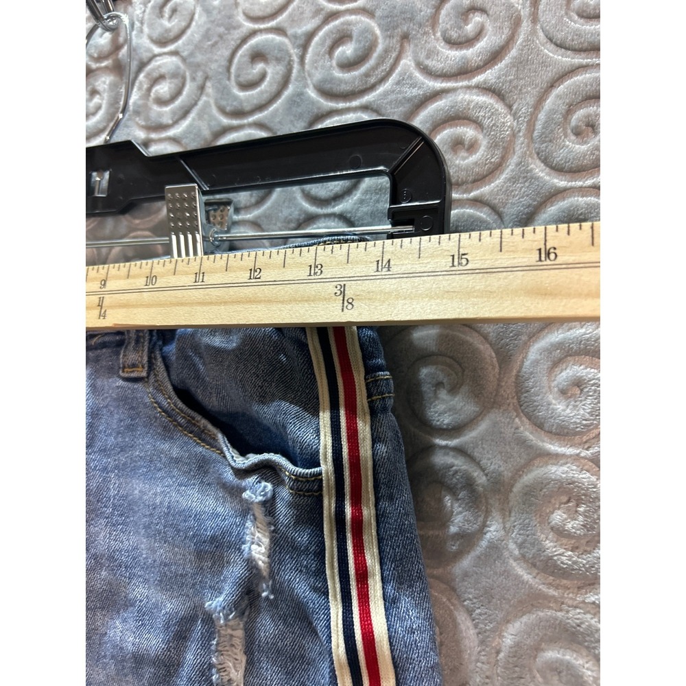 Unionbay Blue Denim Jean Shorts Red White Stripe Frayed Hem Size‎ 5 - Picture 8 of 10